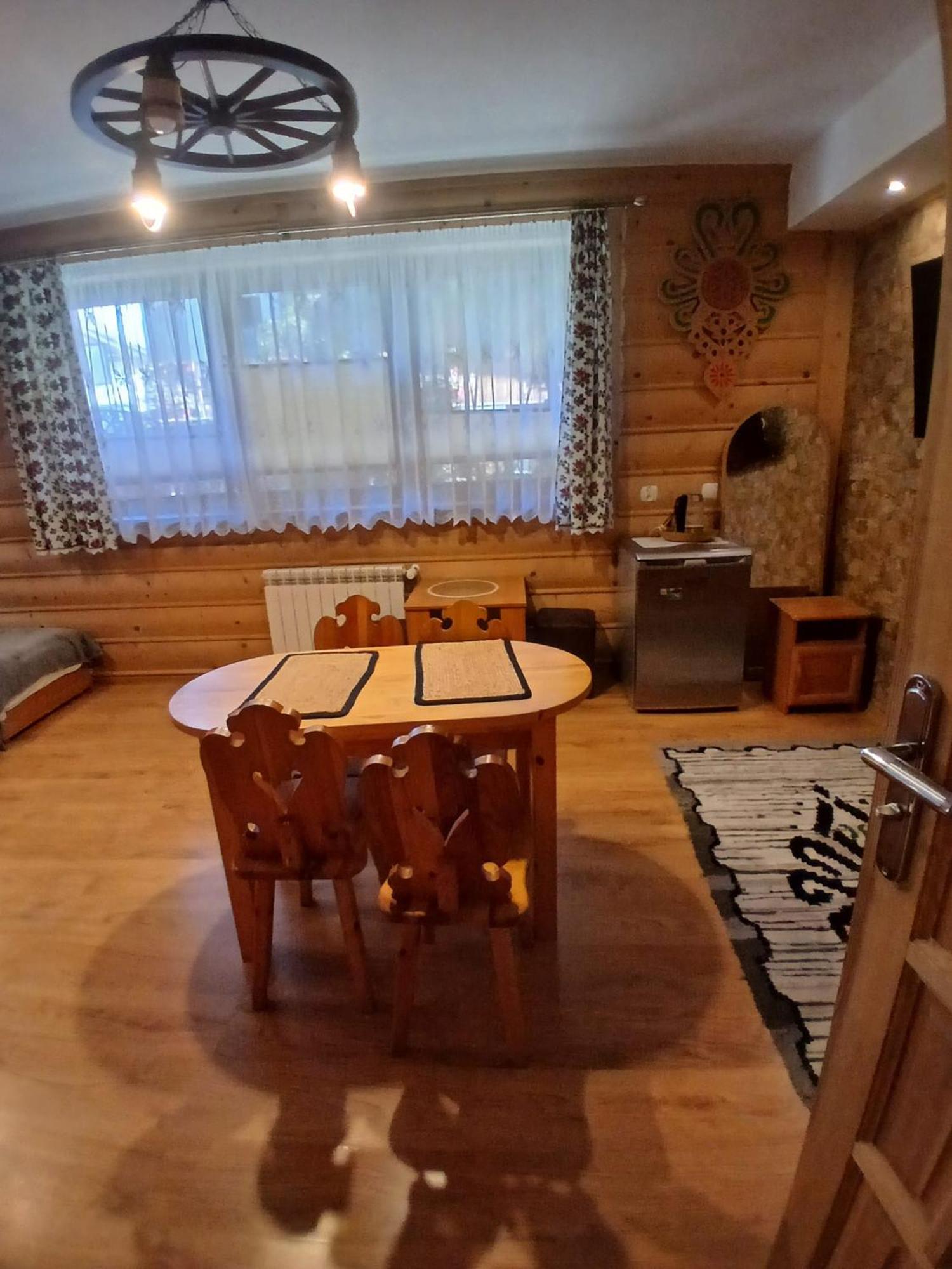 זקופאנה Pokoje U Kaski מראה חיצוני תמונה